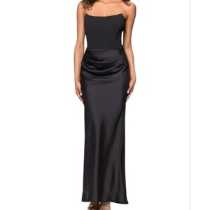 Betsy & Adams Strapless Mixed Media Gown.. Size 10